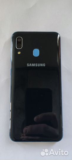 Samsung Galaxy A30, 3/32 ГБ