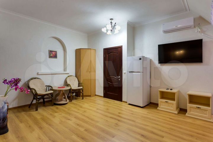 Комната 25 м², 2/4 эт.