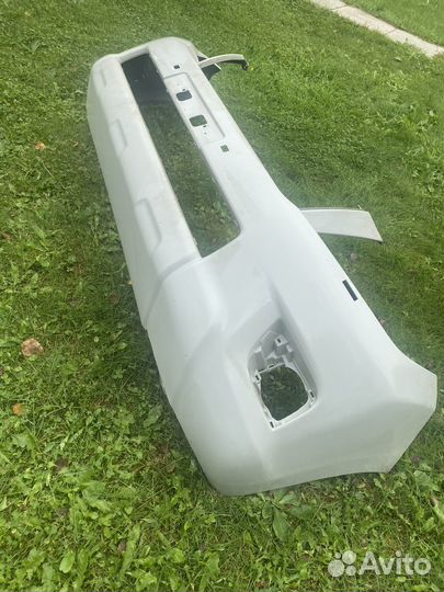 Бампер передний Toyota Land Cruiser Prado 150 2010