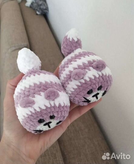 Цветные пухлые коты вязаные амигуруми