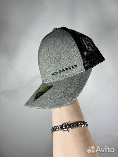 Оригинал Новая Oakley Кепка Performance Fit