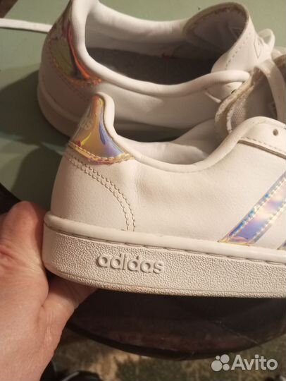 Кроссовки adidas оригинал