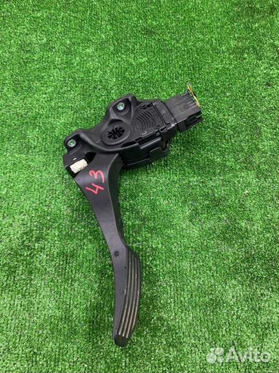 Педаль газа Volvo Xc60 B4204T7 2013