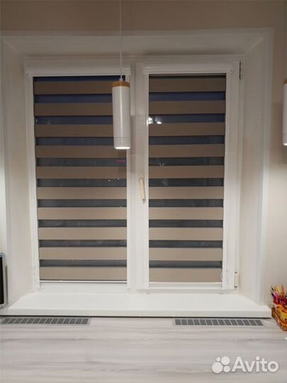 Рулонная штора на окно