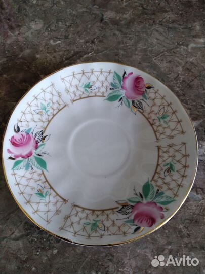 Блюдца тарелки чашки фарфор СССР