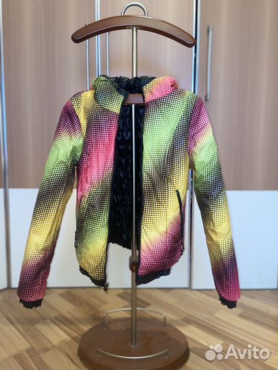 Ветровка женская