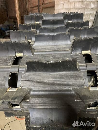 Гусеница на Саммит