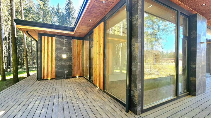 Дом 245 м² на участке 26 сот.