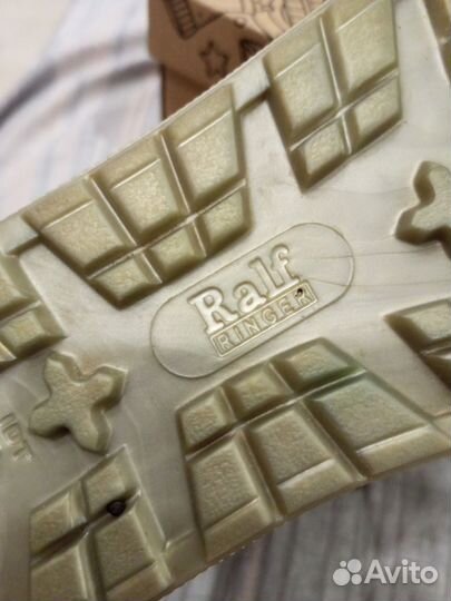 Ботинки демисезонные для девочки 35 размер