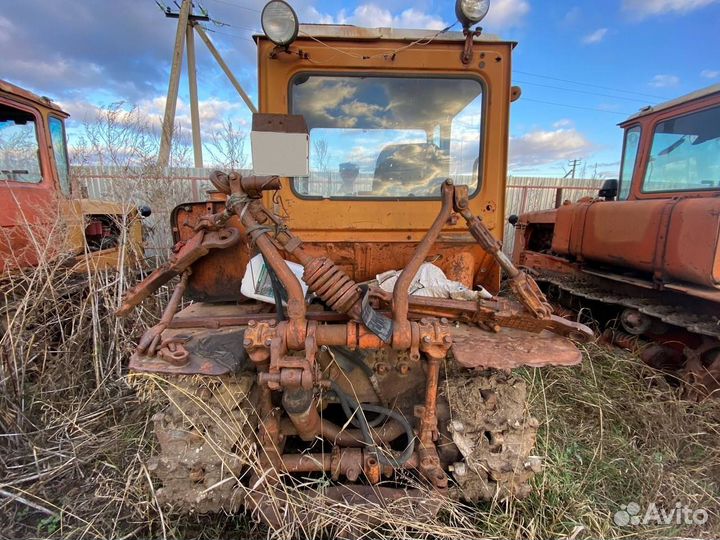 Трактор ВгТЗ ДТ-75, 1985