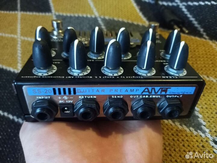 Ламповый преамп AMT SS 20