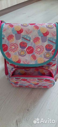 Школьный рюкзак