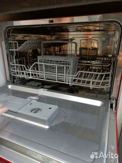 Посудомоечная машина electrolux