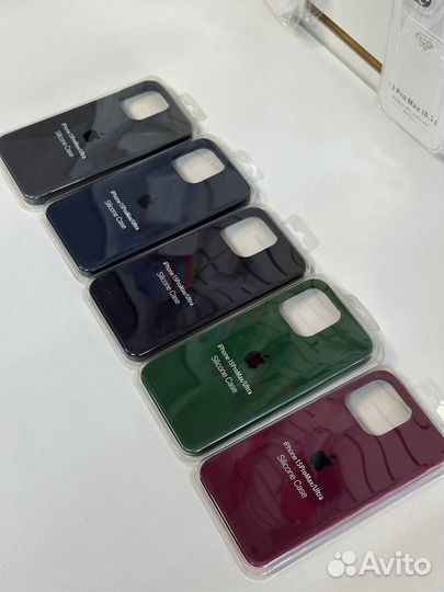 Чехол на iPhone