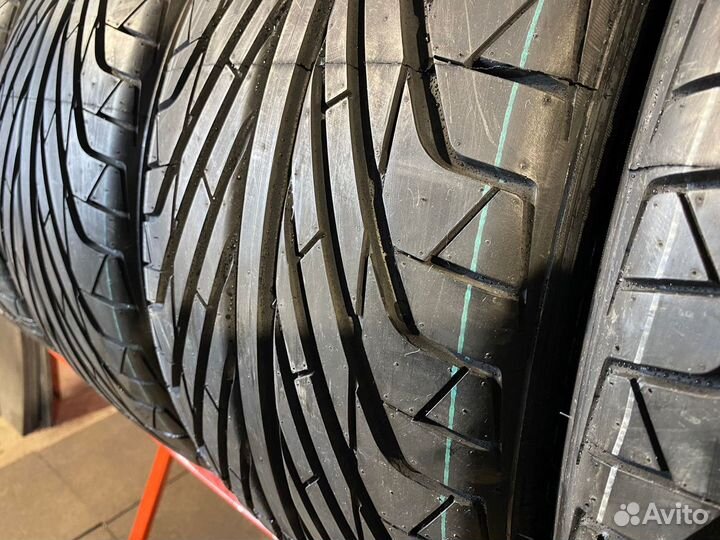 Triangle TR968 245/40 R18 95Y