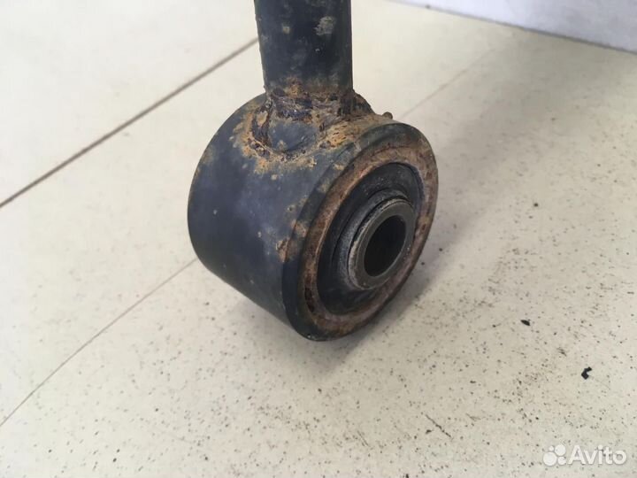 Амортизатор передний правый Fortuner 2015