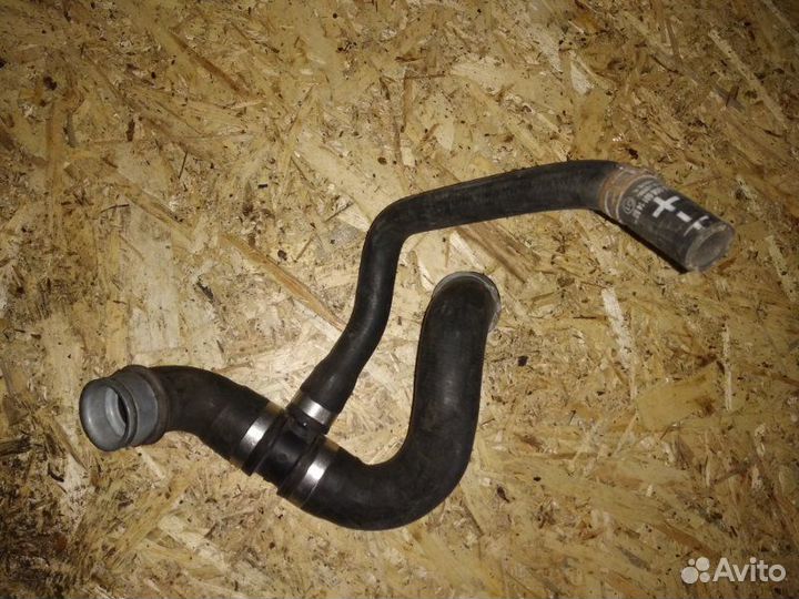 Патрубок системы охлаждения Mercedes Sprinter W906