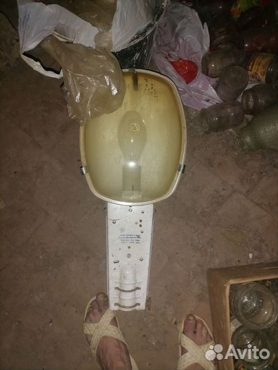 Фонарь уличный