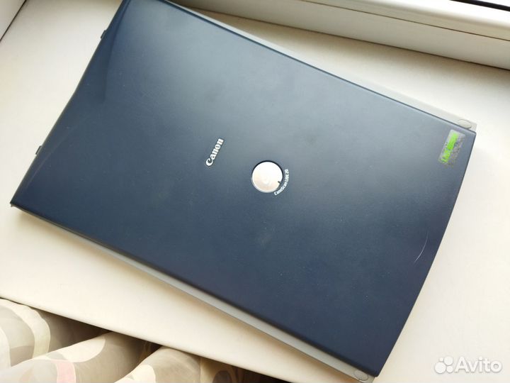 Сканер Canon CanoScan LiDE 20