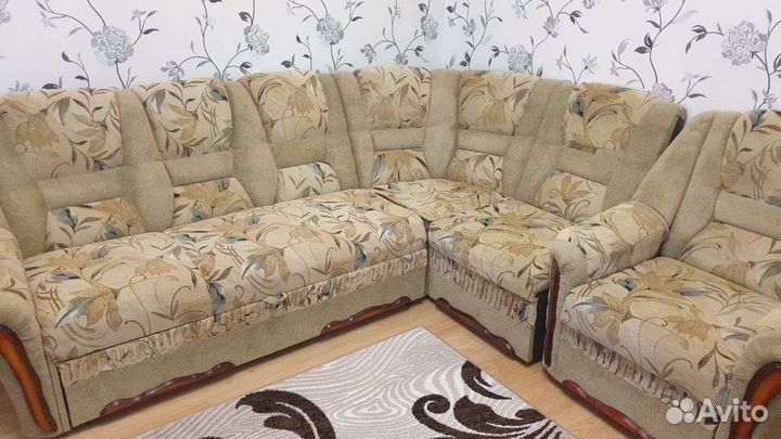 Угловой диван