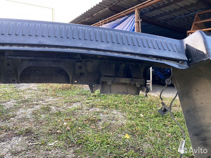 Задний бампер ренж ровер спорт автобиография