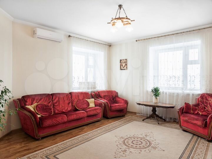 2-к. квартира, 66 м², 9/15 эт.