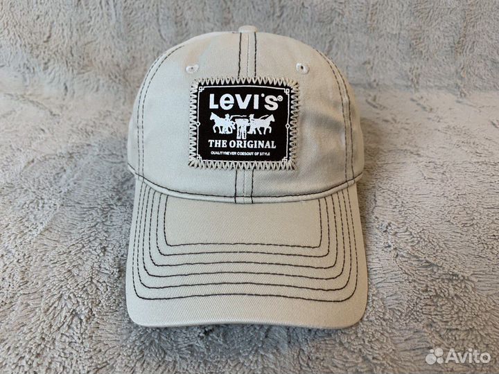 Бейсболка Levis