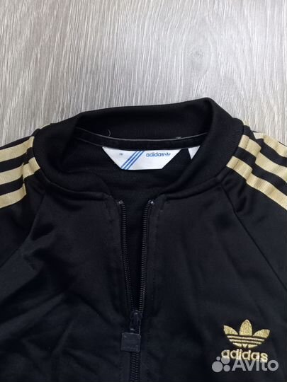 Спортивный костюм adidas