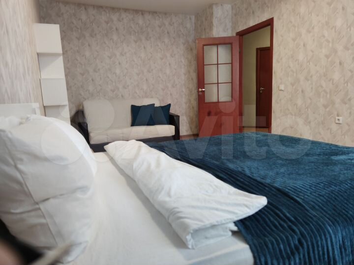 2-к. квартира, 65 м², 2/17 эт.