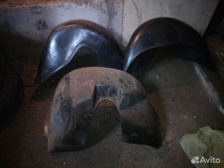 Подкрылки на классику