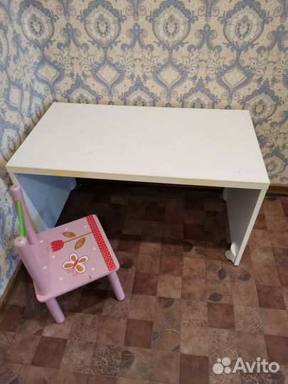 Стол и стул детские