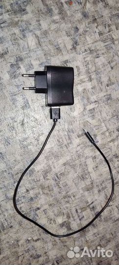 Зарядное устройство