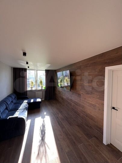 3-к. квартира, 84 м², 3/10 эт.