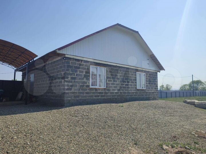 Дом 92 м² на участке 5,8 га