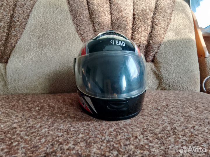 Продам мотошлем размер s 53-56