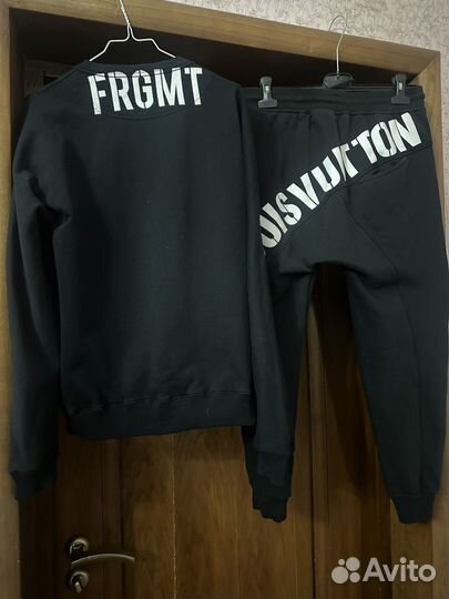 Костюм louis vuitton