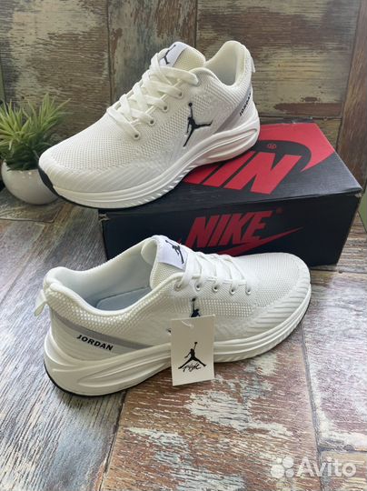 Кроссовки мужские Nike. Размер 40/41/42/43/44