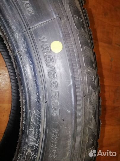 Bridgestone Blizzak Revo GZ 185/65 R15