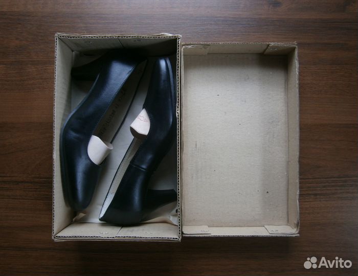 Женские туфли