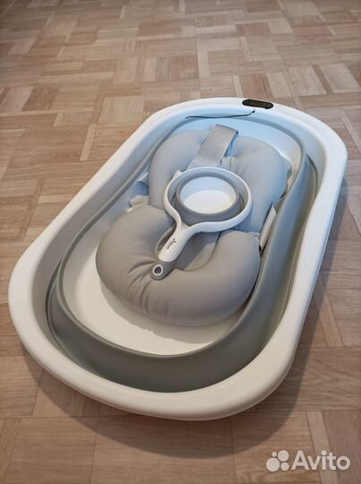 Детская ванночка для купания складная