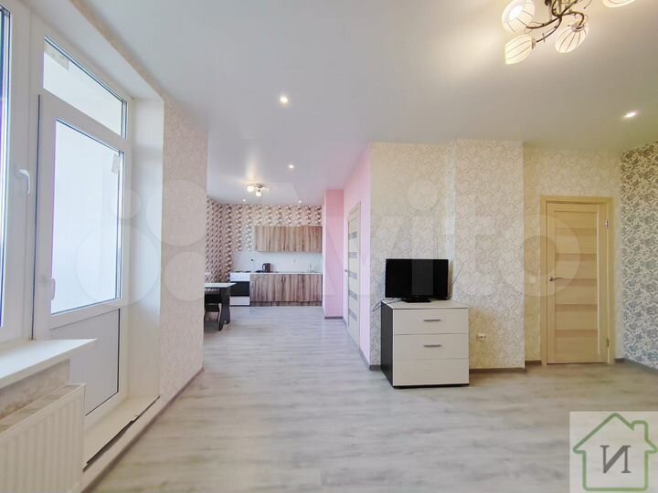 2-к. квартира, 70 м², 14/17 эт.