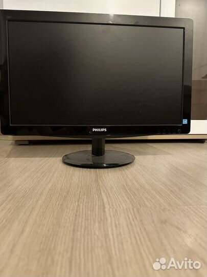Монитор Philips