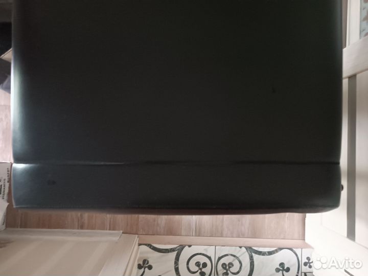 Массажный стол yamaguchi london б. У