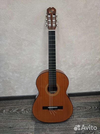 Гитара классическая испанская Admira rosario