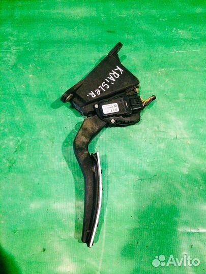 Педаль газа Chrysler 300C