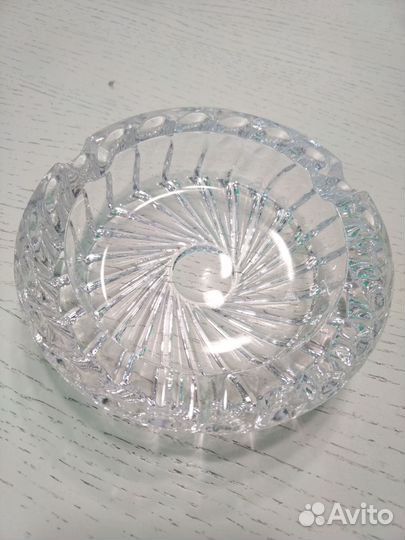 Хрустальная пепельница