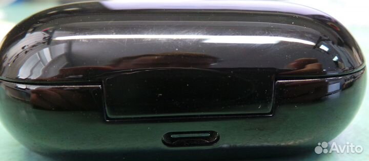 Кейс от наушников Samsung galaxy buds+ sm-r175