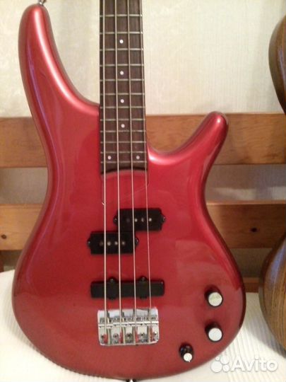 Коллекция бас гитар ibanez