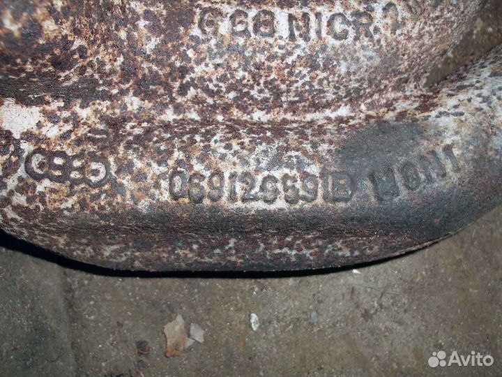 Коллектор выпускной Audi 100 2.5 TDi