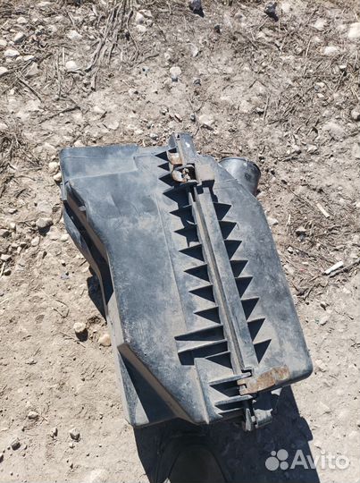 Корпус воздушного фильтра Dodge Caliber1.8